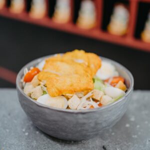Цезарь с курицей